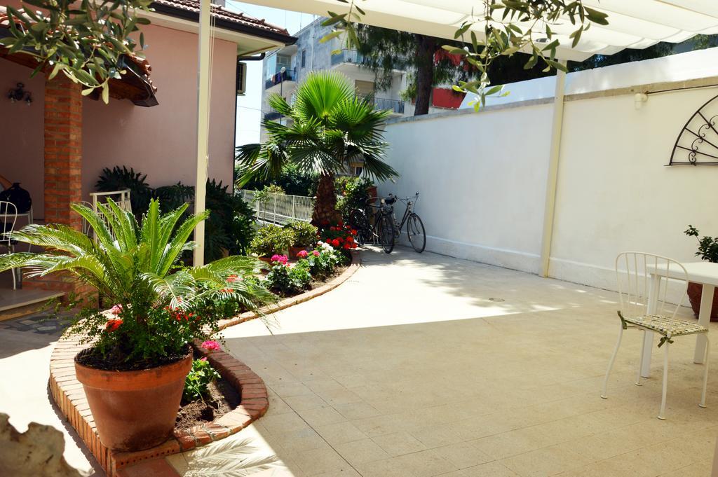 B&B Cumpari Turiddu Syrakus Exterior foto